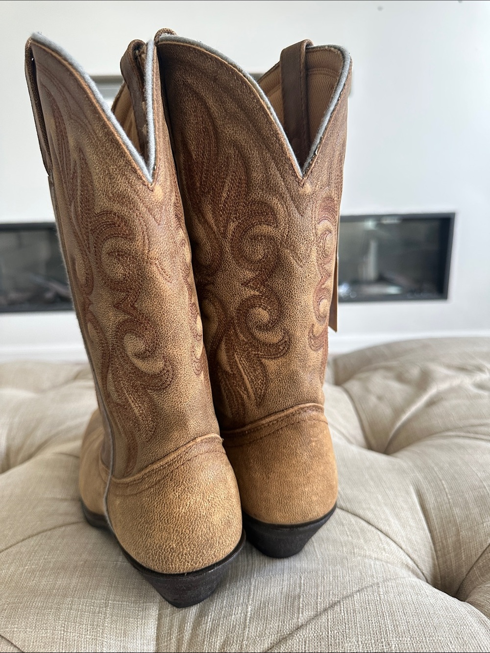 Laredo Tan Embroidered Suede Western Boots - Picture 6 of 8